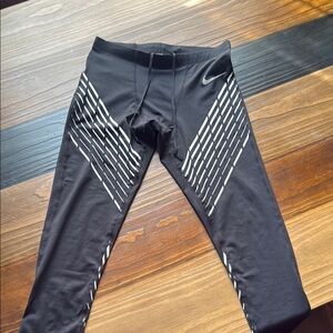 Nike (L) Running Tights